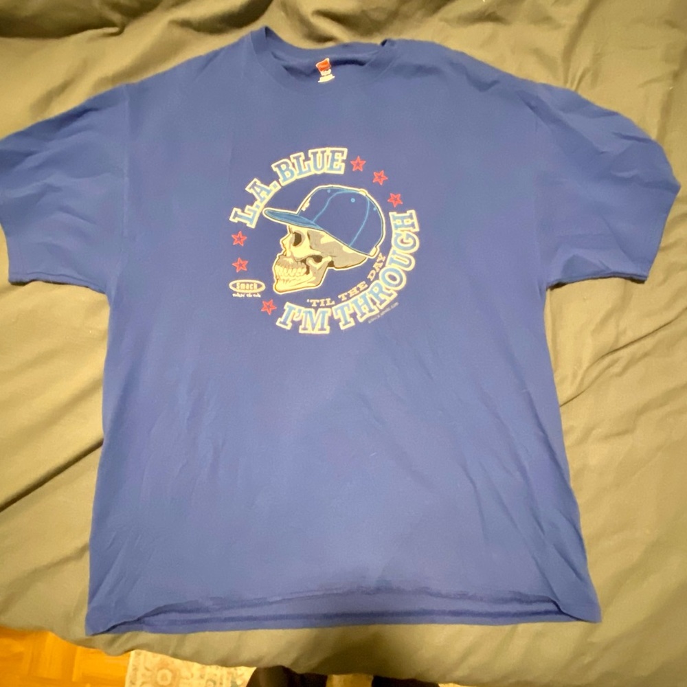Men’s Dodger t-shirt